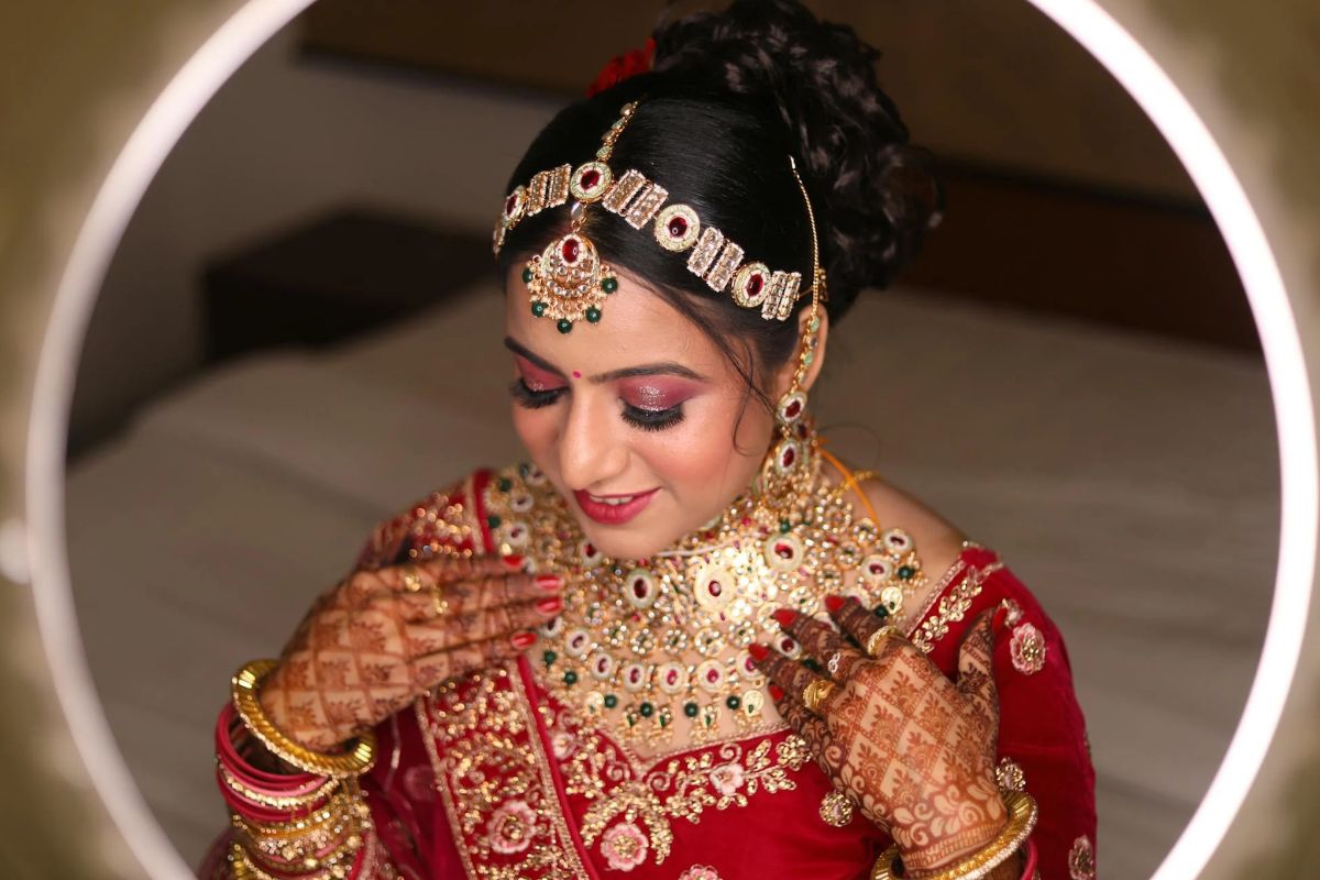 Hunt For Budgeted Wedding Bridal Jewellery In Delhi For The Big Day